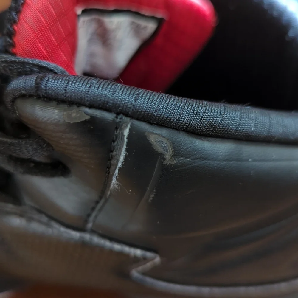 Fila Men's Black & Red High Top Basketball Shoes Size 8